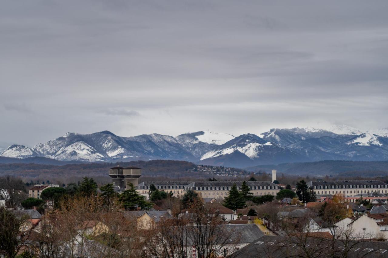 Cap Sud - 53M2- Vue Pyrenees- Hypercentre-Parking -Wifi Fibre Apartment Tarbes Exterior photo